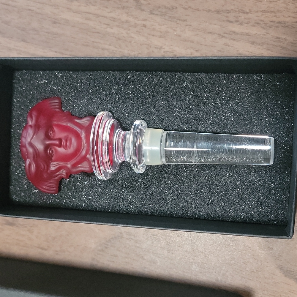 Versace bottle stopper - Picture 2 of 3